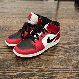 Red, jordan 1 mid, size 6.5 women’s